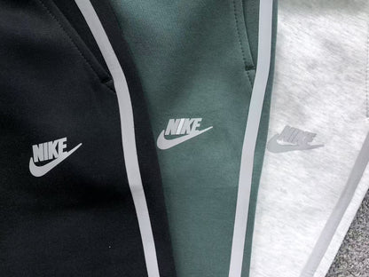 nike-tech-fleece-tracksuit-reflective-grey-8-Drip Store Argentina