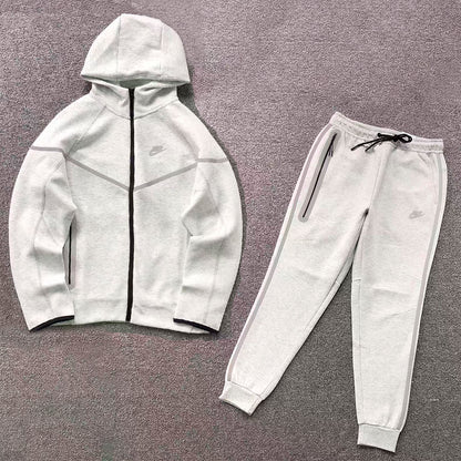 nike-tech-fleece-tracksuit-reflective-grey-Drip Store Argentina