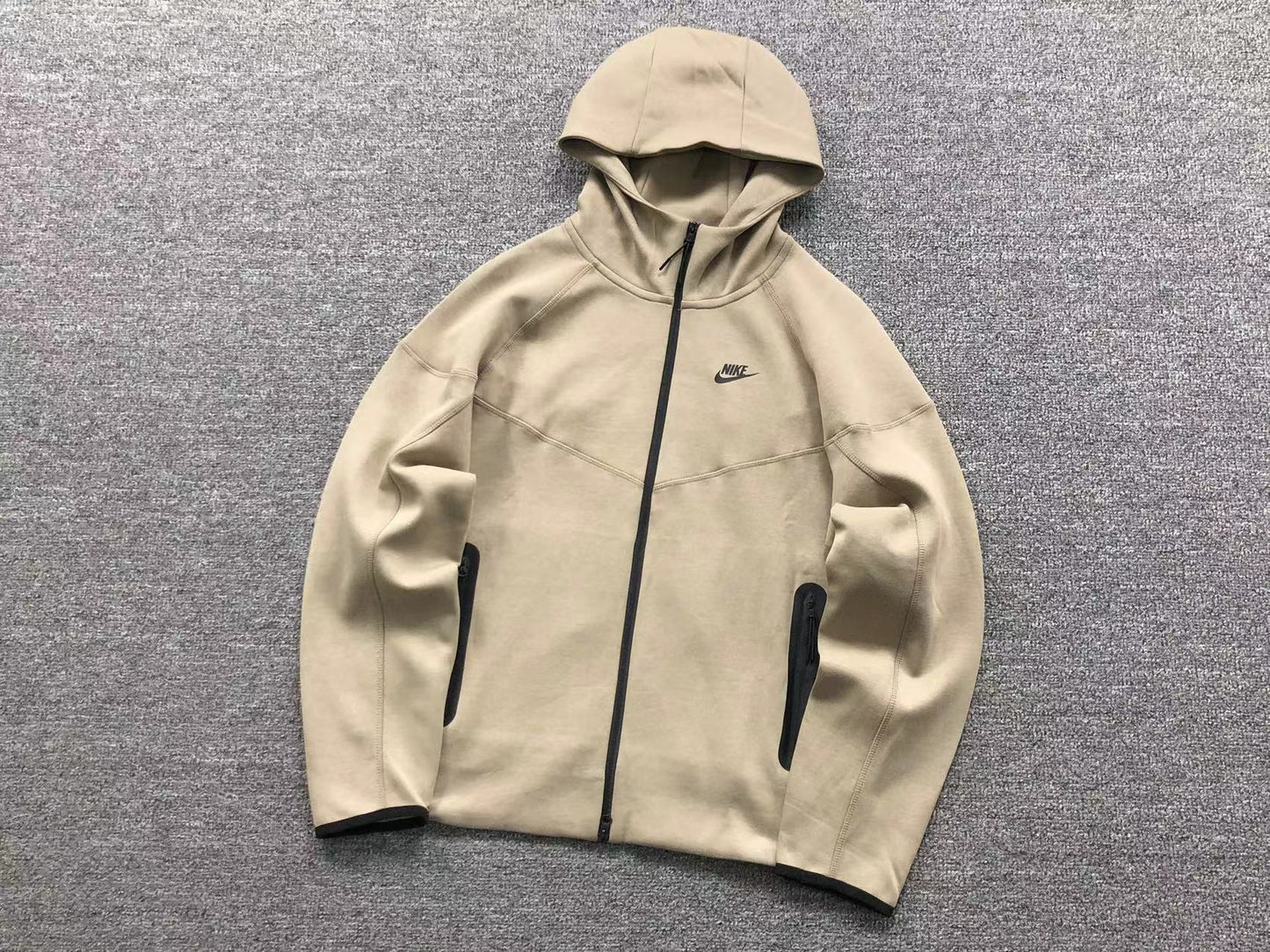 nike-tech-fleece-tracksuit-tan-2-Drip Store Argentina