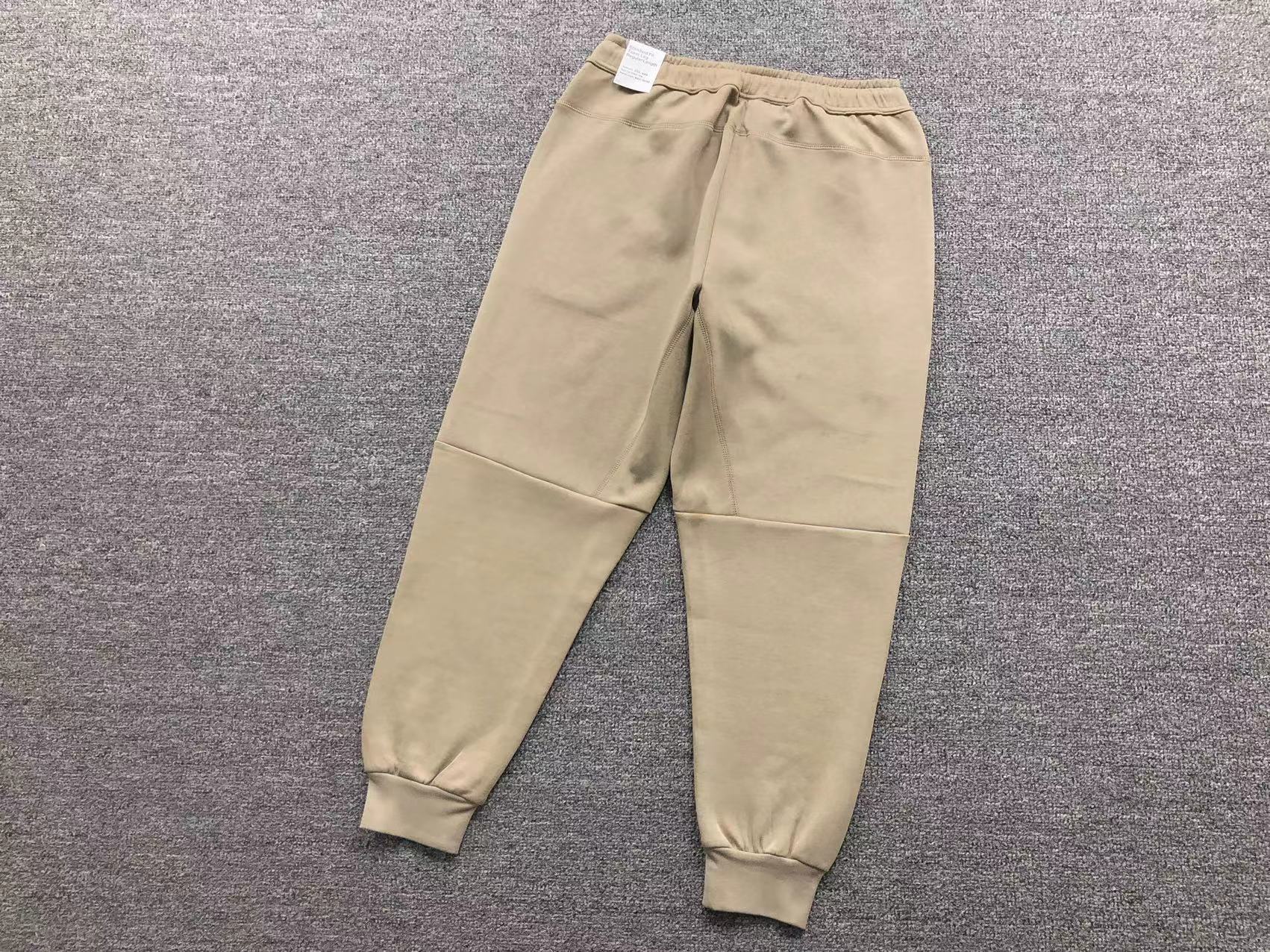 nike-tech-fleece-tracksuit-tan-5-Drip Store Argentina