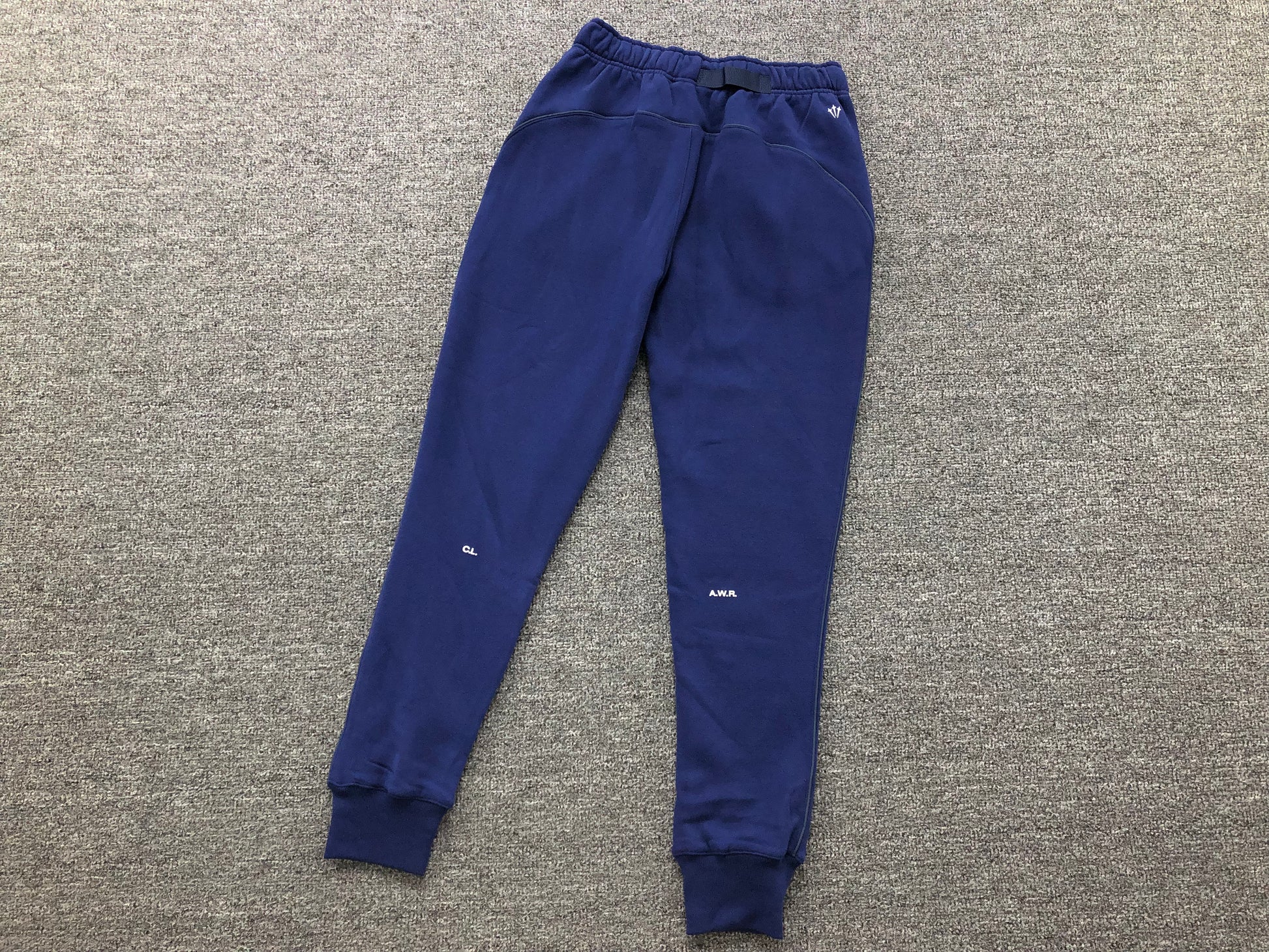 nike-x-drake-nocta-fleece-pants-navy-blue-2-Drip Store Argentina