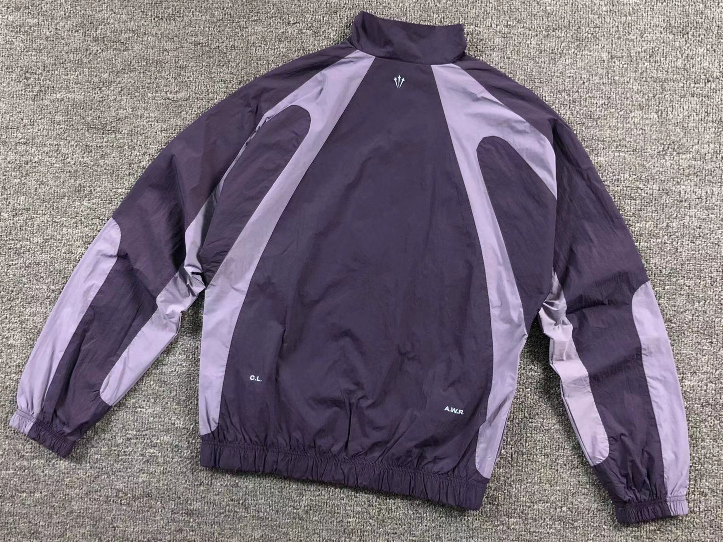 nike-x-drake-nocta-jacket-dark-raisin-2-Drip Store Argentina