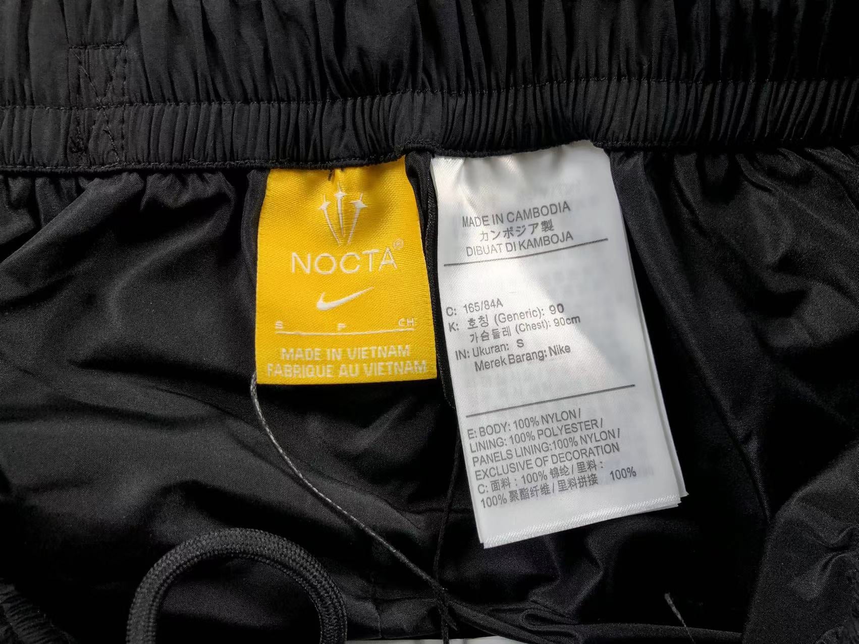 nike-x-drake-nocta-track-pants-black-11-Drip Store Argentina
