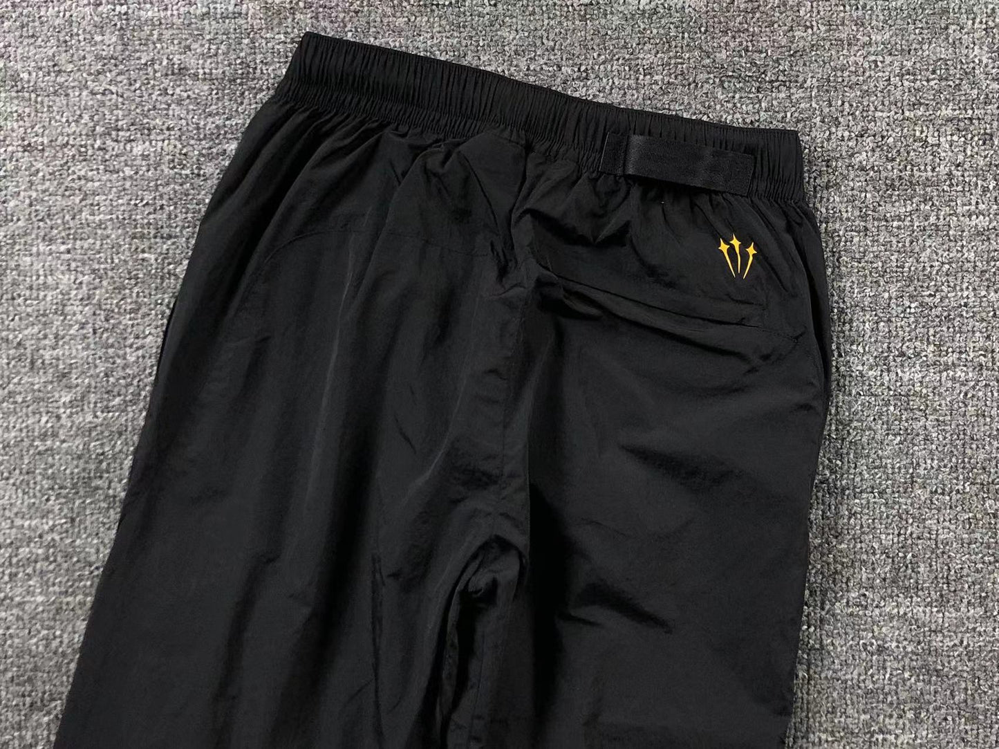 nike-x-drake-nocta-track-pants-black-8-Drip Store Argentina