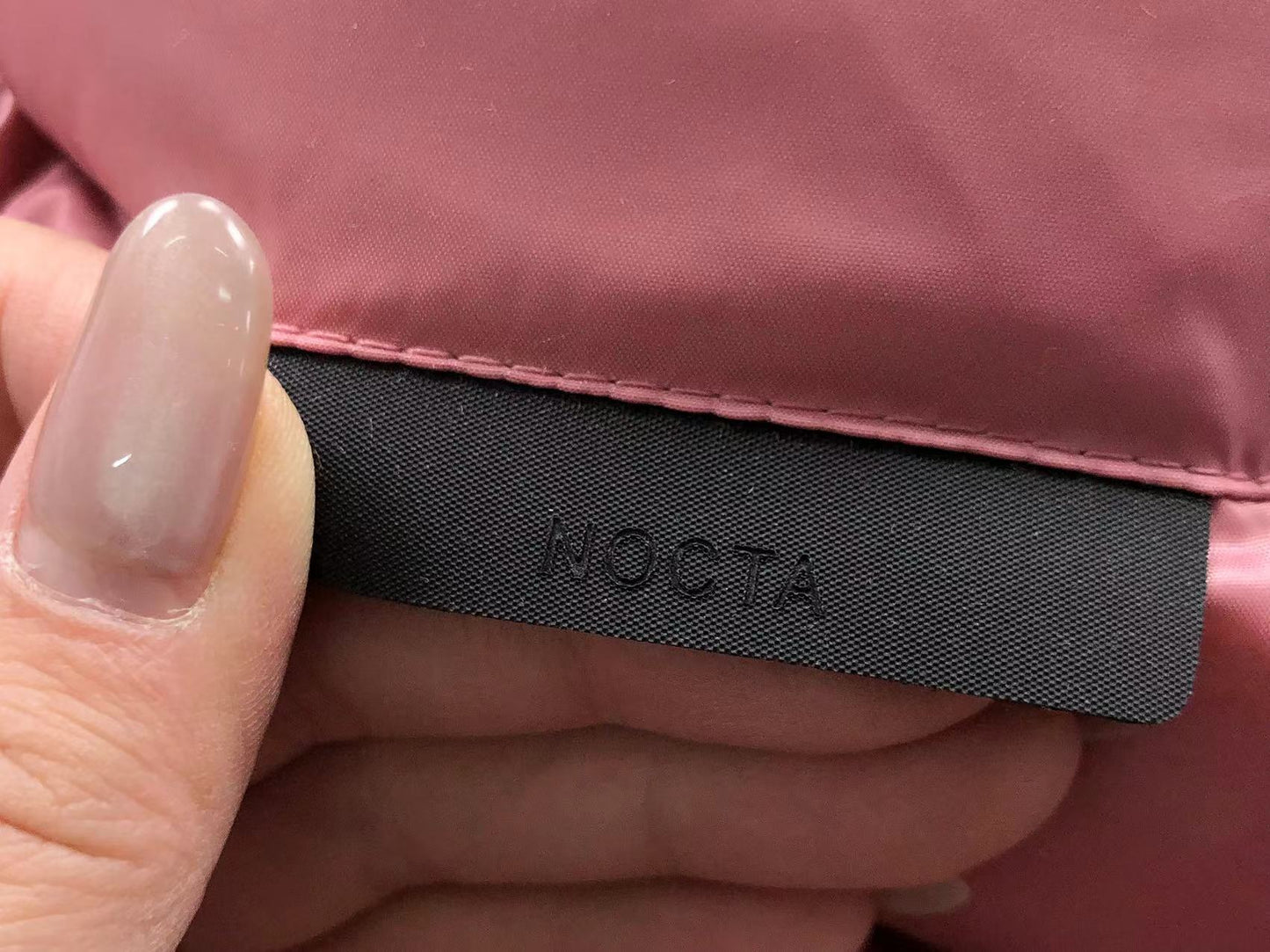 nike-x-nocta-sunset-puffer-jacket-desert-berry-10-Drip Store Argentina