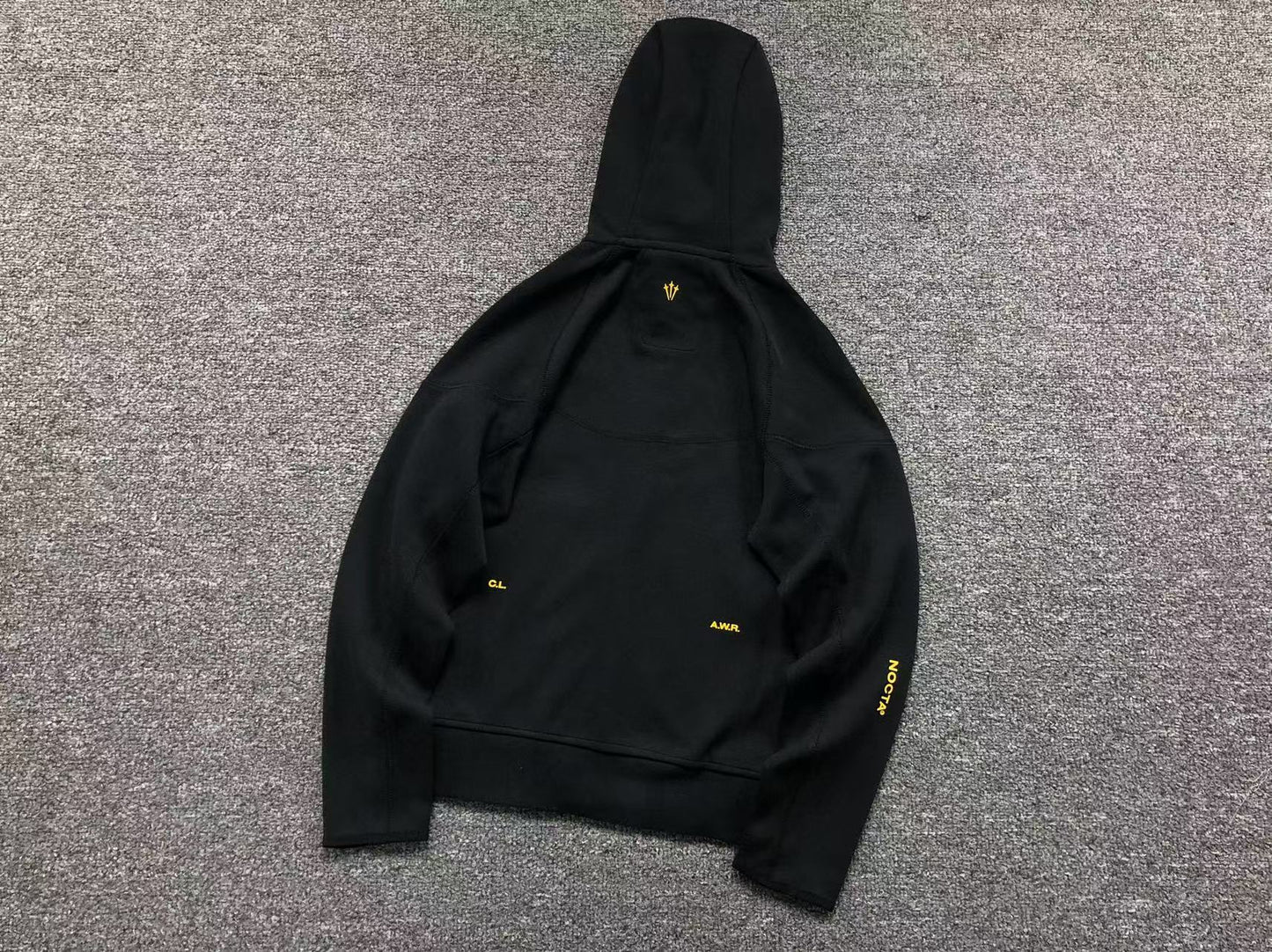 nike-x-nocta-tech-fleece-tracksuit-black-5-Drip Store Argentina