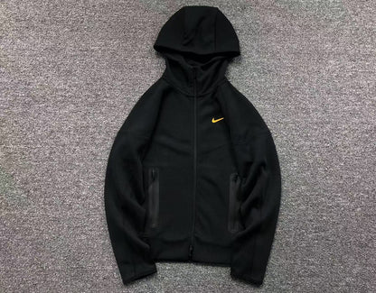 nike-x-nocta-tech-fleece-tracksuit-black-2-Drip Store Argentina