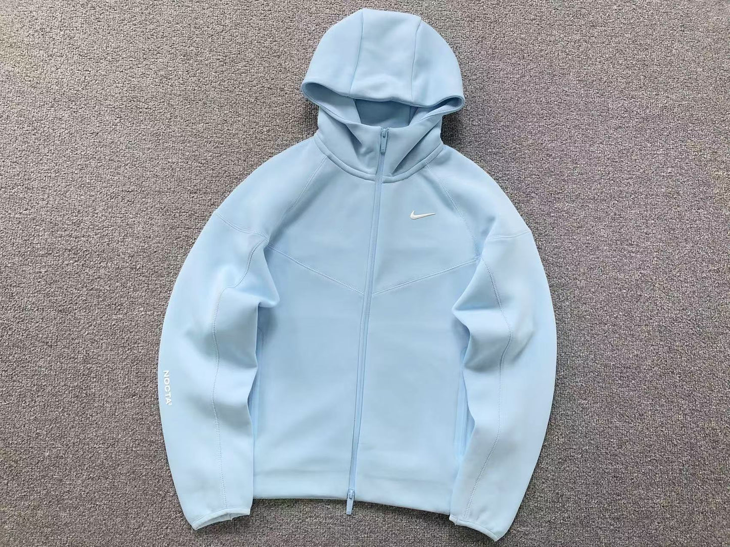 Conjunto Nike X Nocta Tech Fleece Celeste