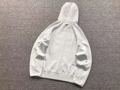 nike-x-nocta-tech-fleece-tracksuit-grey-4-Drip Store Argentina