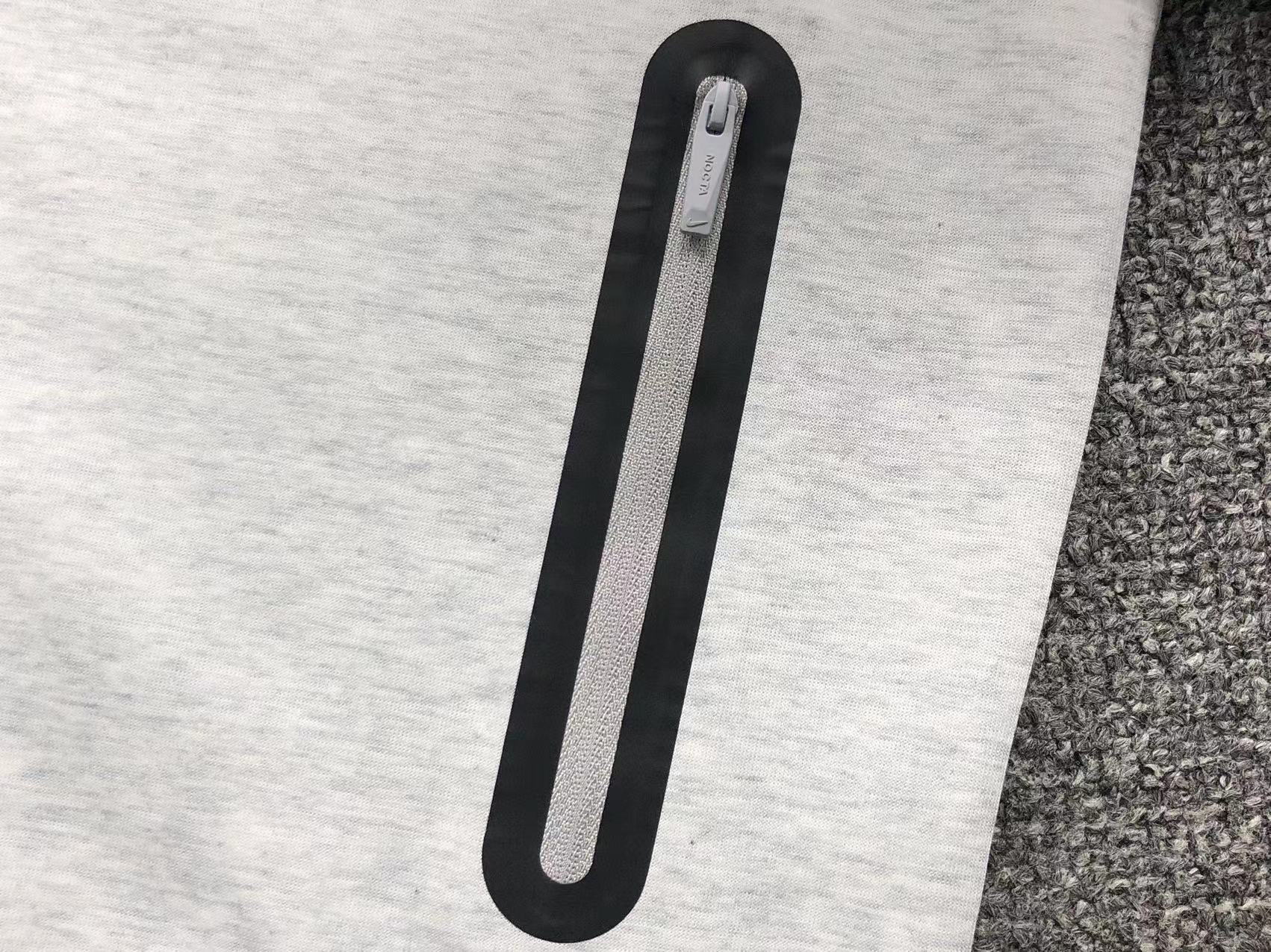 nike-x-nocta-tech-fleece-tracksuit-grey-9-Drip Store Argentina