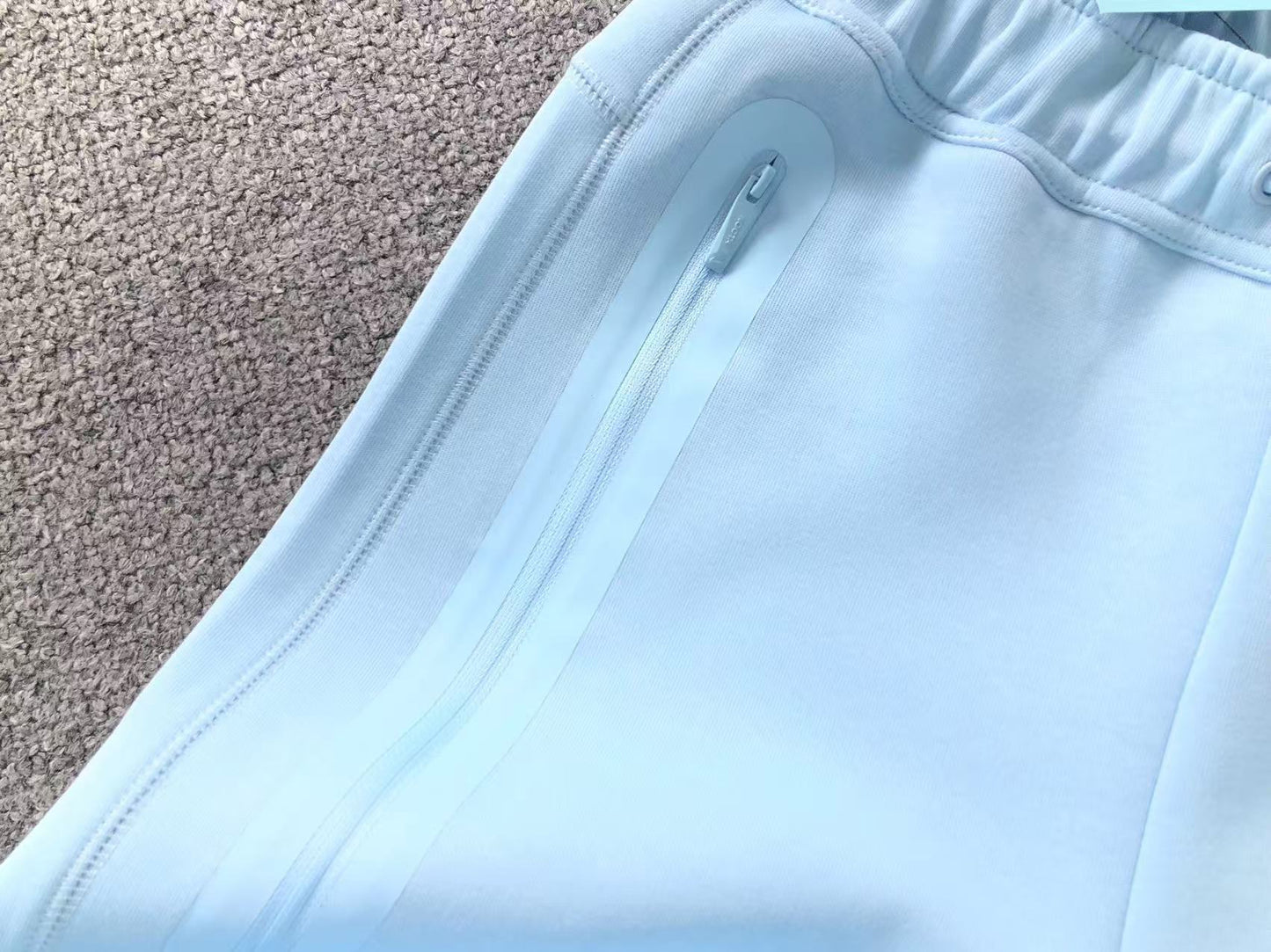 Pantalón Nike X Nocta Tech Fleece Celeste