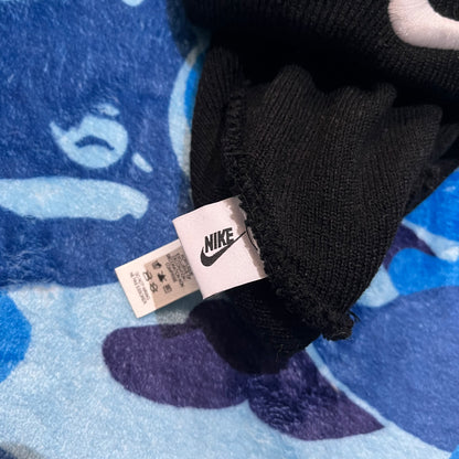 nike-x-stussy-cuff-beanie-2020-black-5-Drip Store Argentina