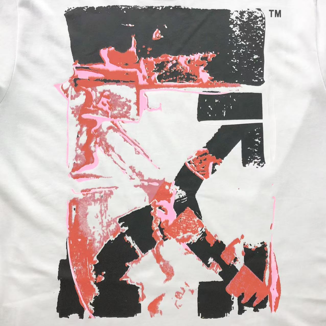 off-white-acrylic-arrow-tee-white-2-Drip Store Argentina