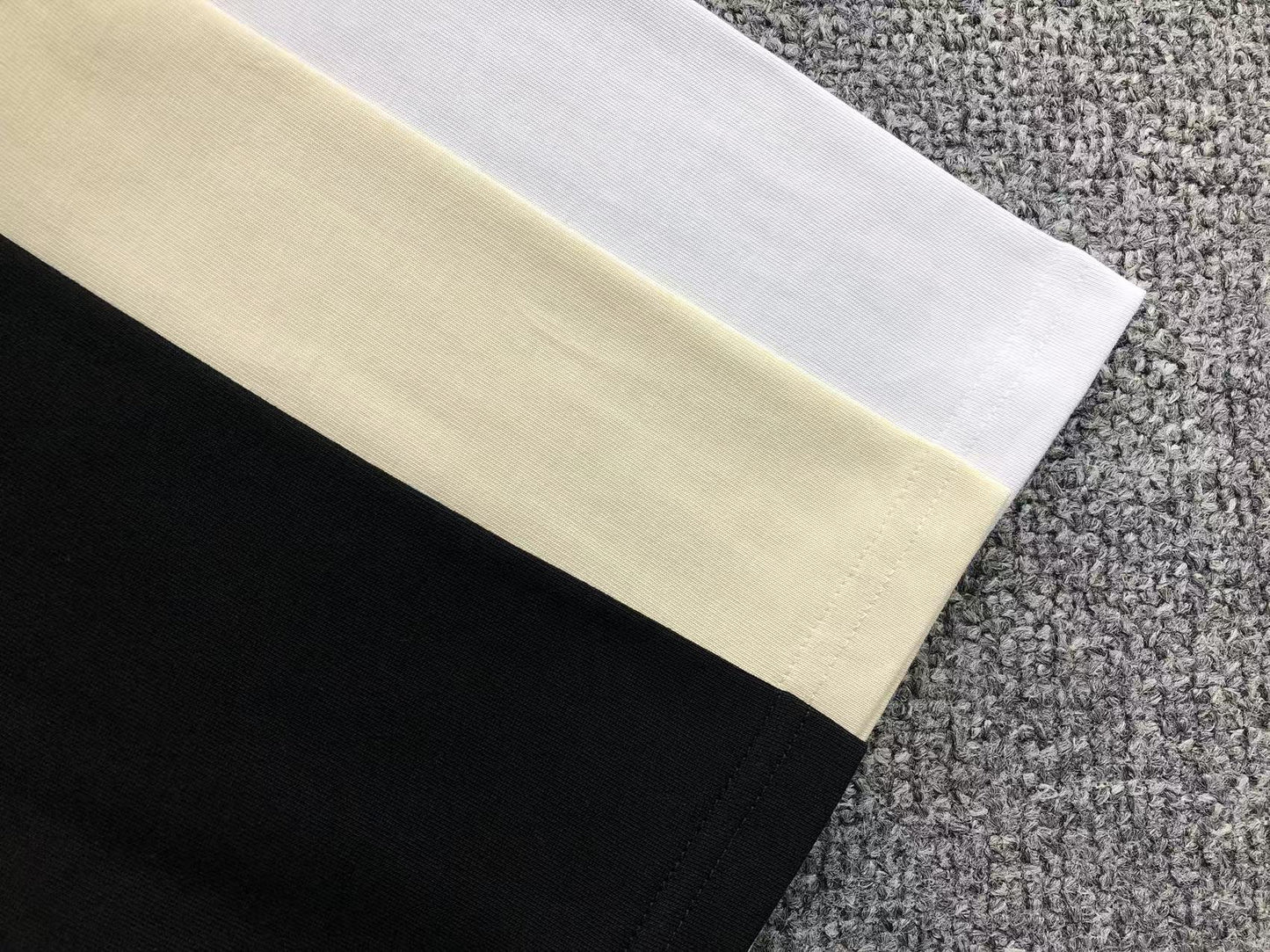 off-white-arrow-cash-tee-beige-6-Drip Store Argentina