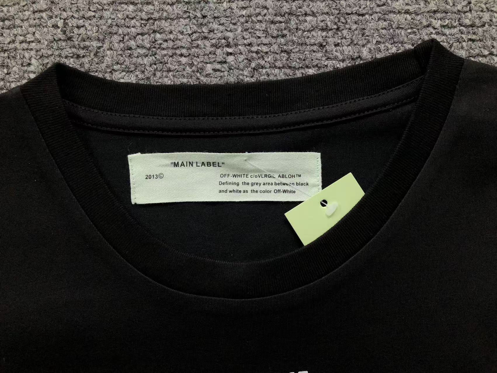 off-white-cherry-blossom-tee-black-4-Drip Store Argentina