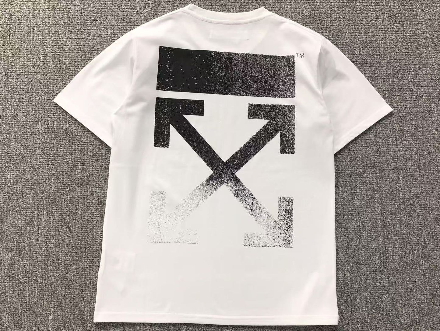 off-white-degrade-arrows-tee-white-Drip Store Argentina