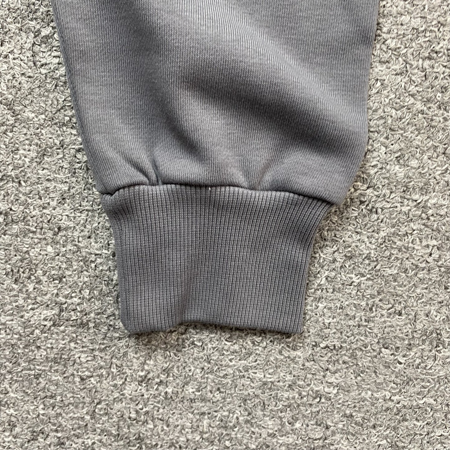 off-white-faded-logo-print-crewneck-grey-6-Drip Store Argentina