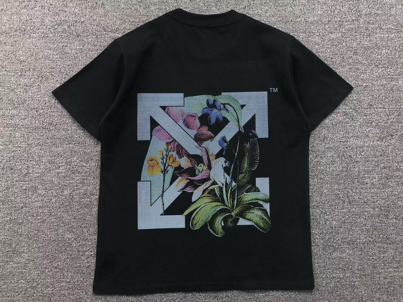 off-white-floral-arrow-tee-black-Drip Store Argentina