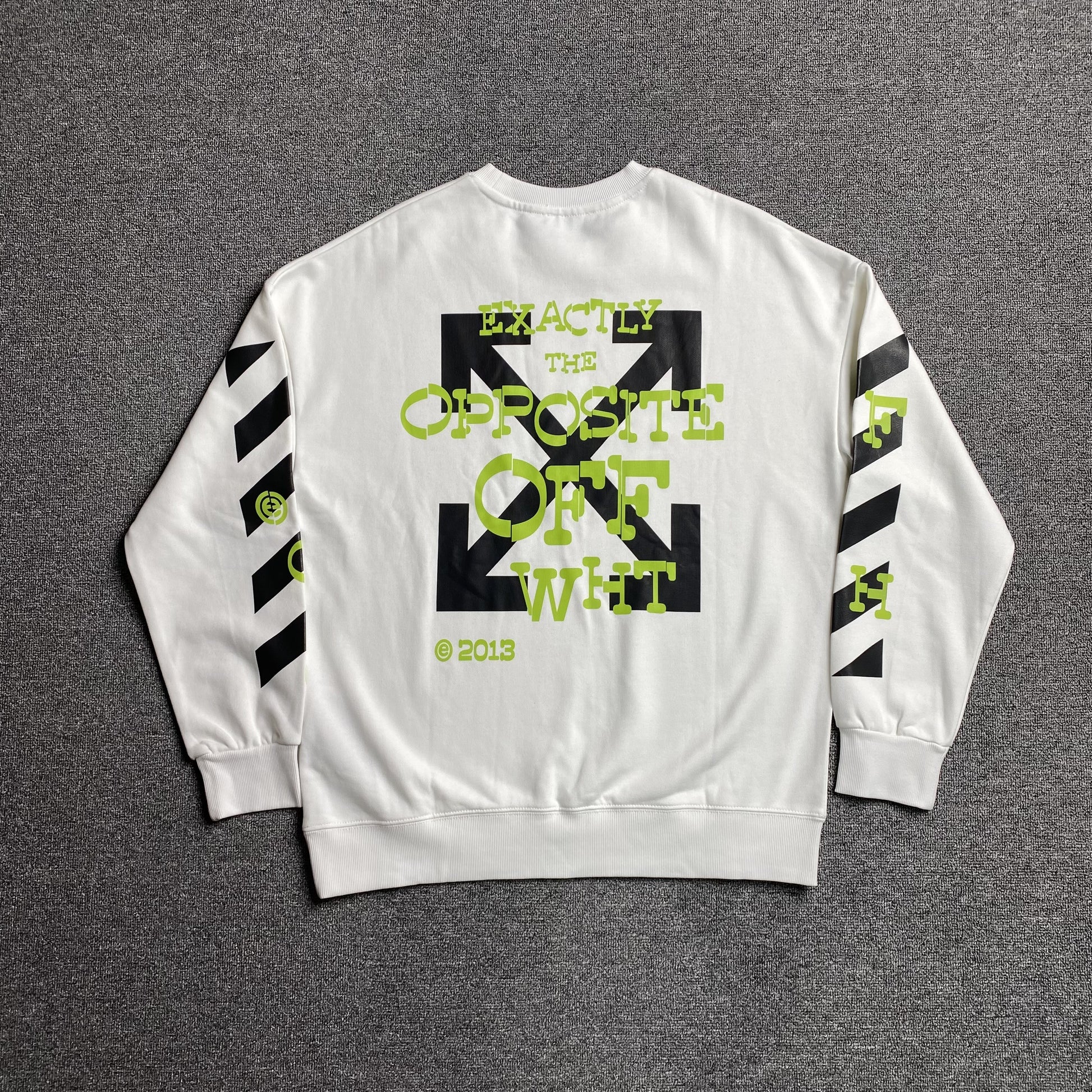 off-white-opposite-arrow-crewneck-white-Drip Store Argentina