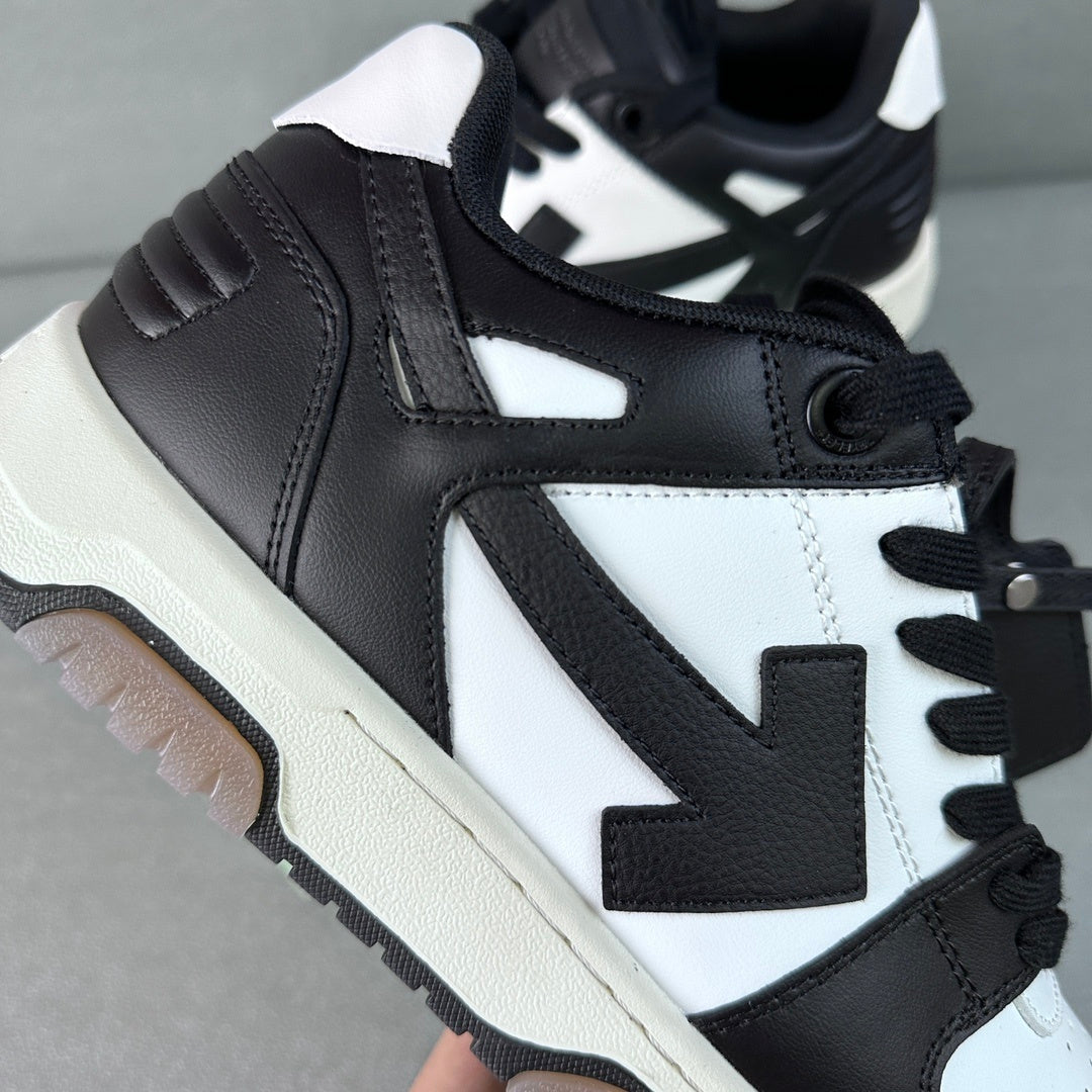 Off White Out Of Office Panda