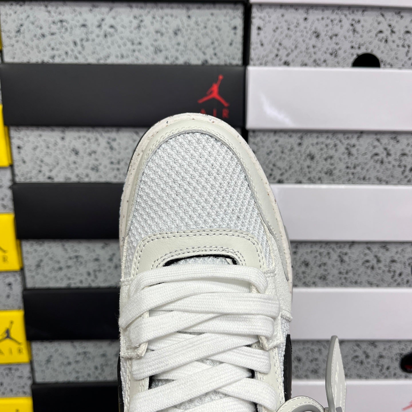 Off White Out Of Office Blanca Negro Speckled