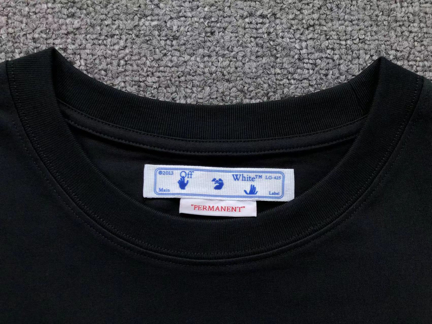 off-white-pink-spray-tee-black-7-Drip Store Argentina