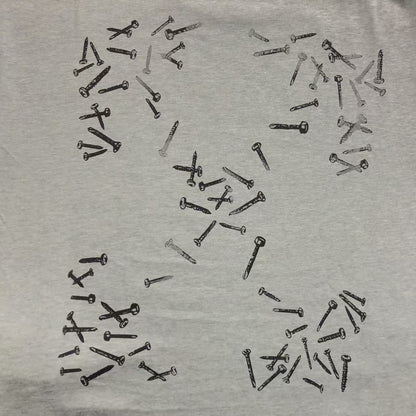 off-white-screws-arrow-tee-grey-2-Drip Store Argentina