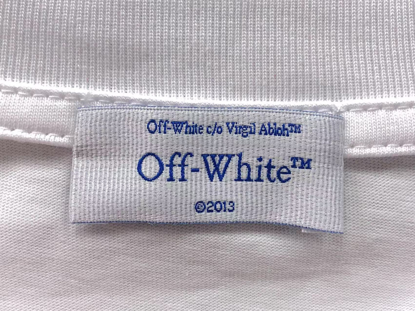 off-white-smile-arrow-tee-white-6-Drip Store Argentina
