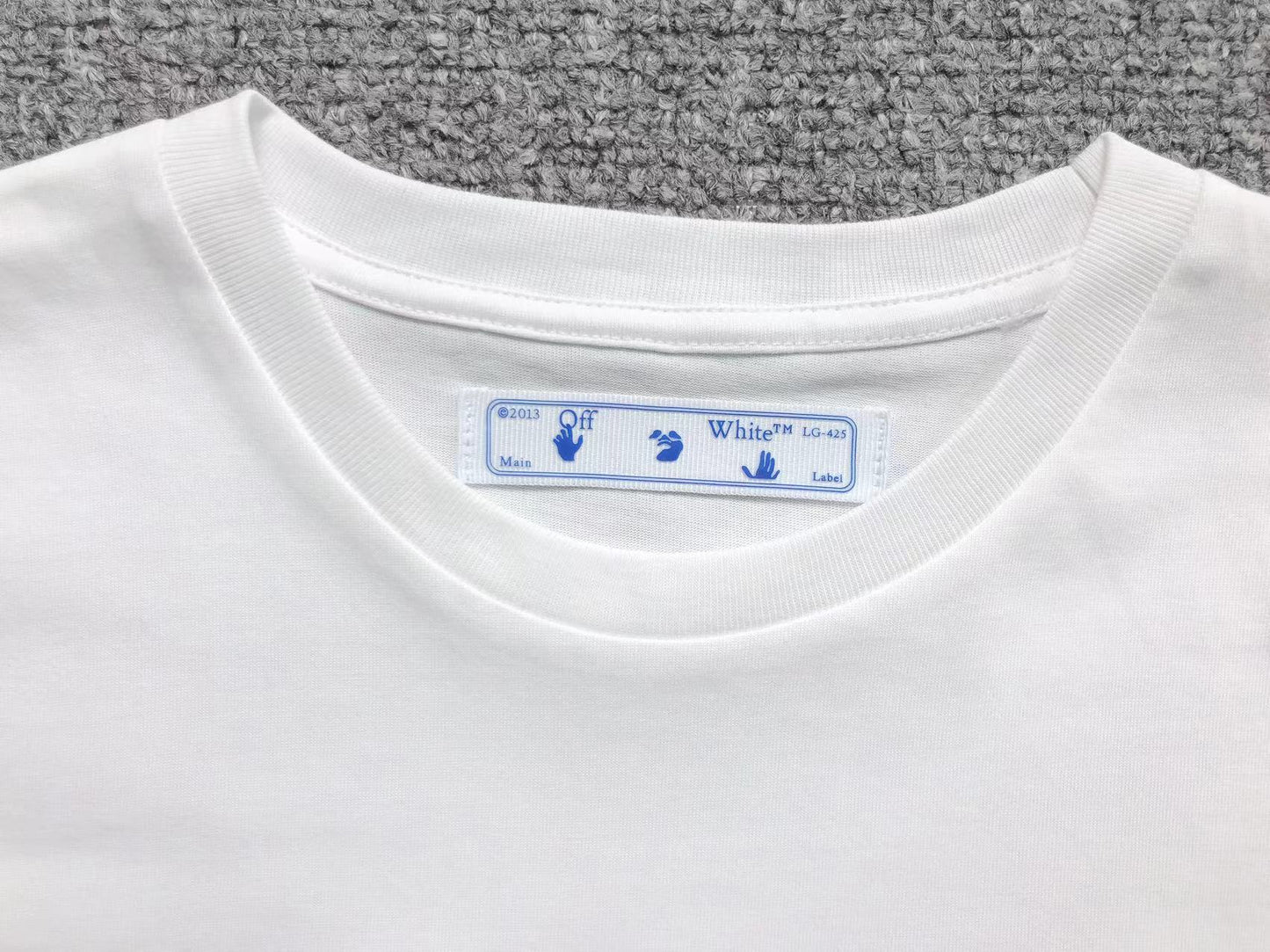 off-white-spray-arrow-tee-white-7-Drip Store Argentina