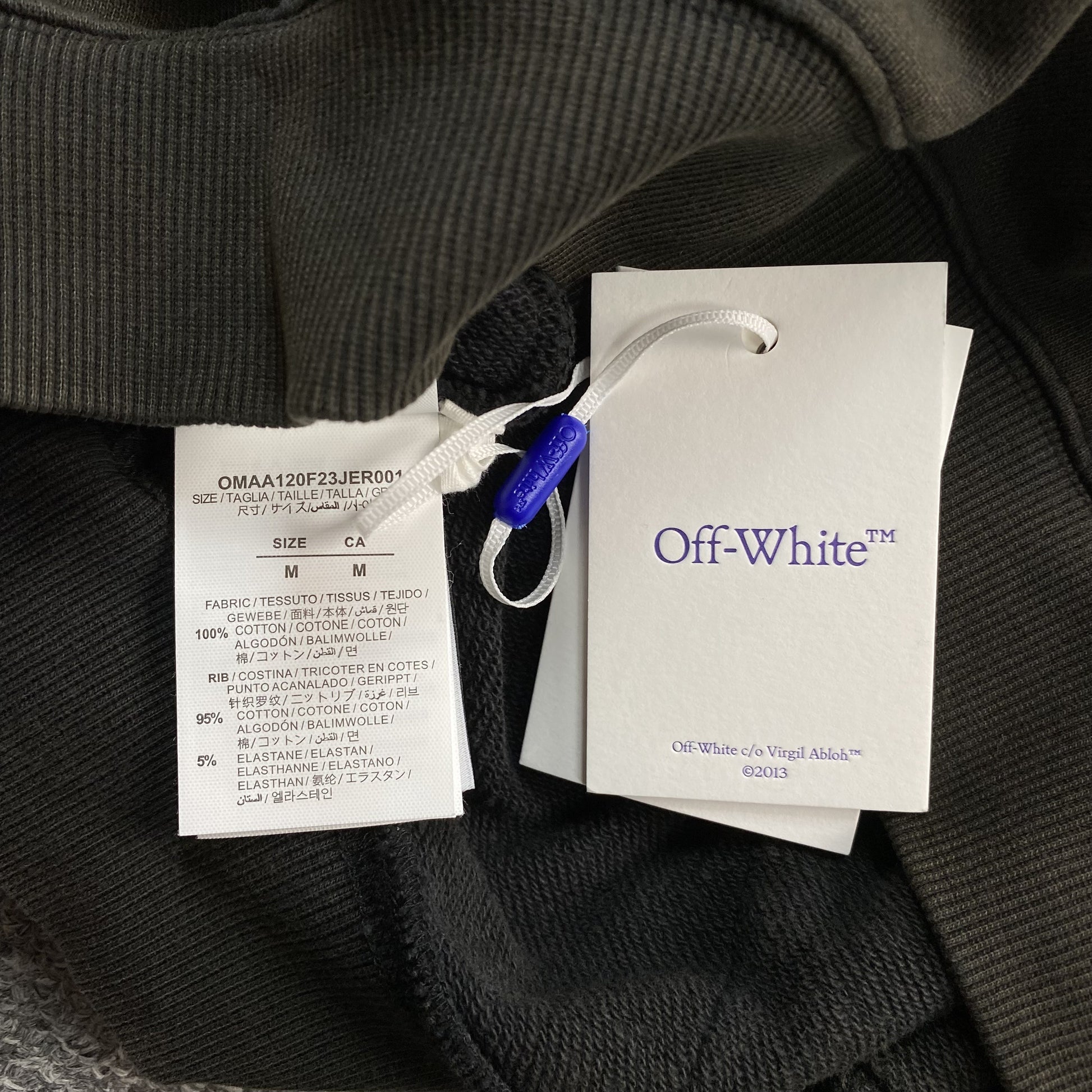 off-white-super-moon-hoodie-black-6-Drip Store Argentina