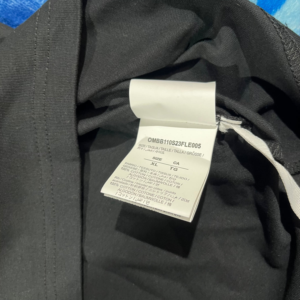 Remera Off White Tape Arrows Negra