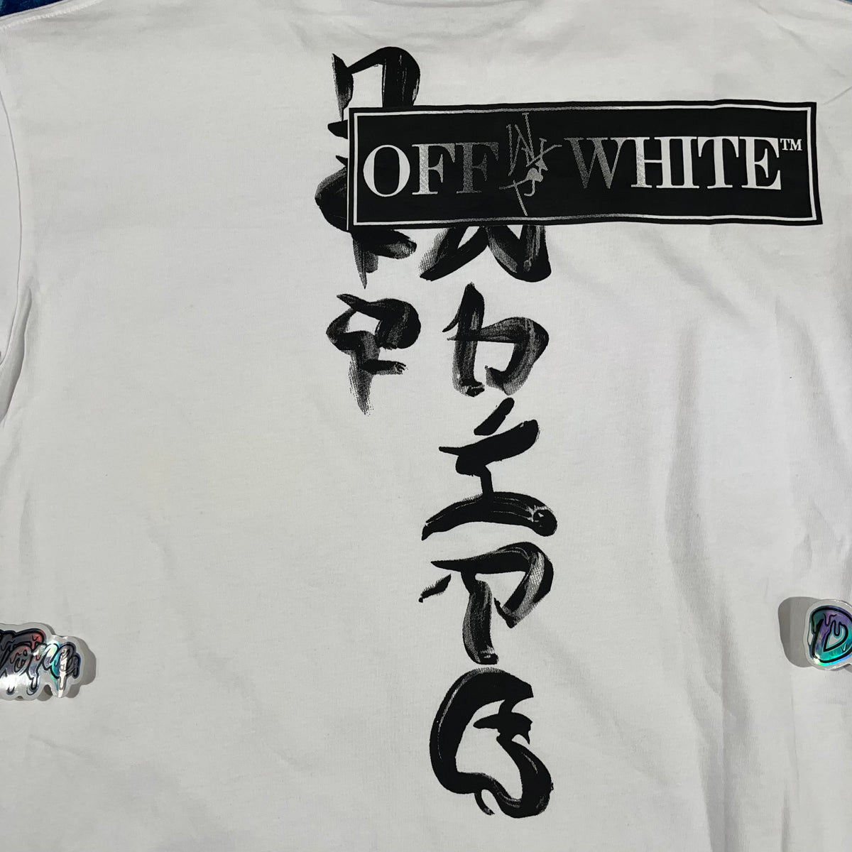 Remera Off White Type Sticker Blanca