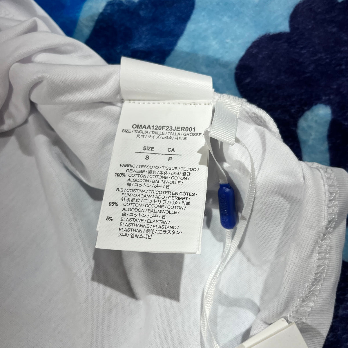 Remera Off White Type Sticker Blanca