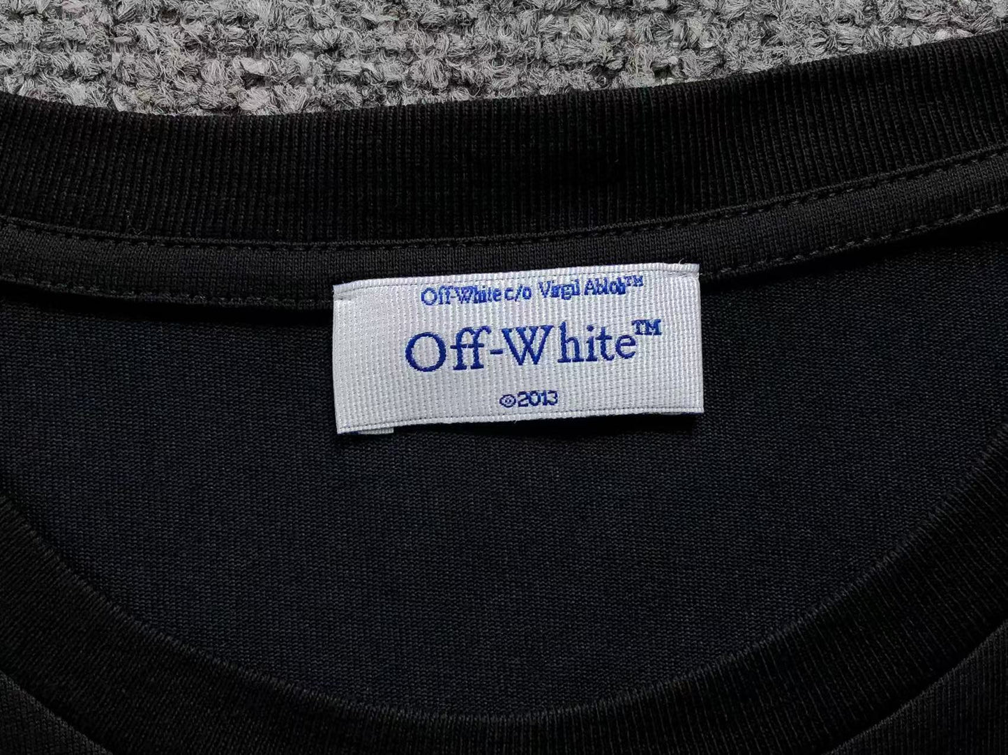 off-white-vanish-arrow-tee-black-7-Drip Store Argentina