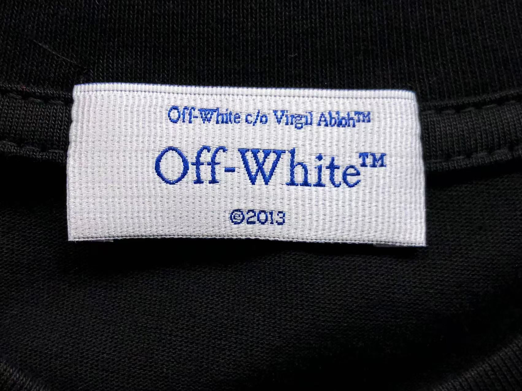 off-white-vibe-arrow-tee-black-4-Drip Store Argentina