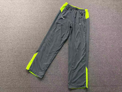 Pantalón Palace x Nike Total P90 Gris