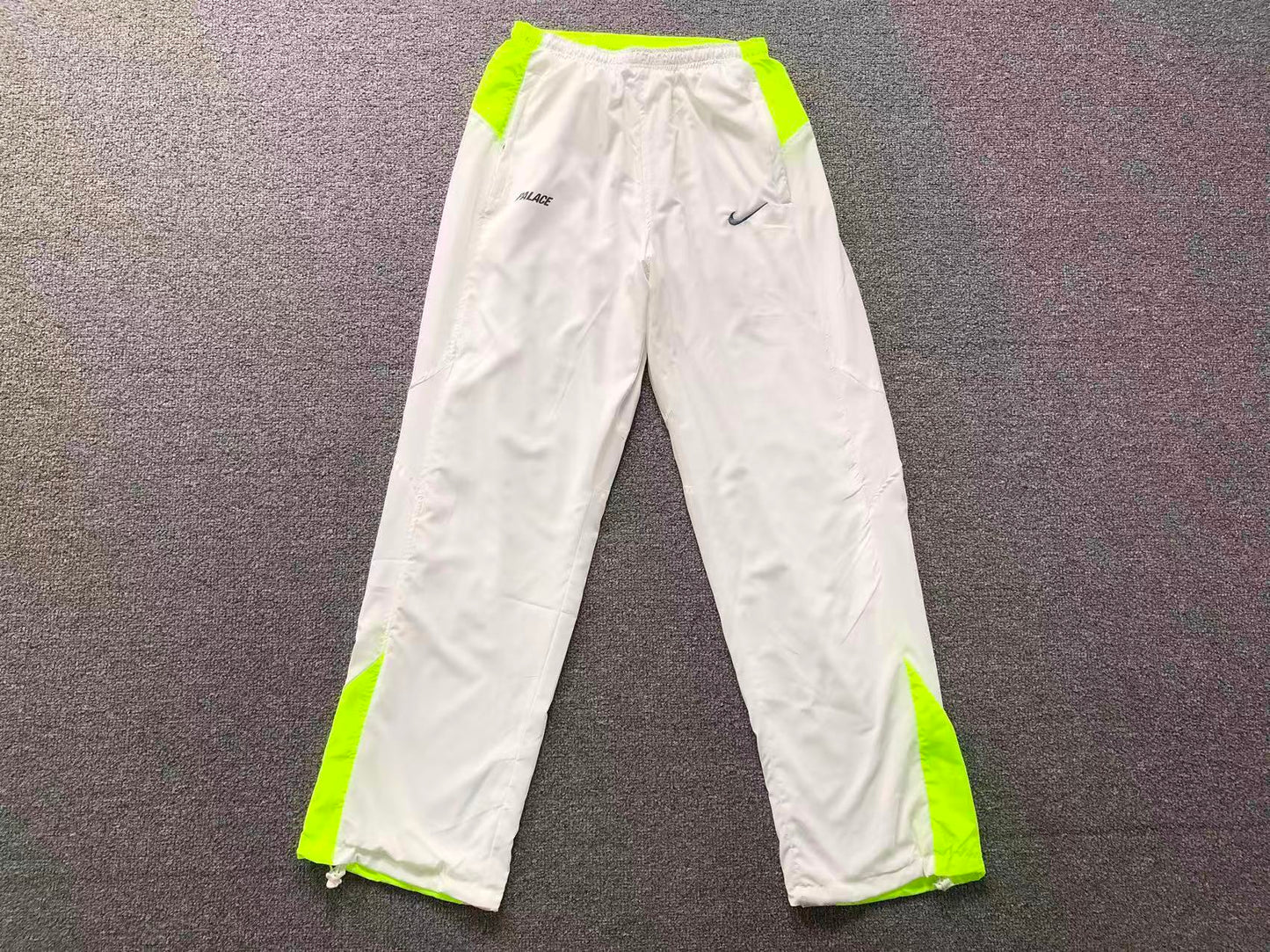 Pantalón Palace x Nike Total P90 Blanco