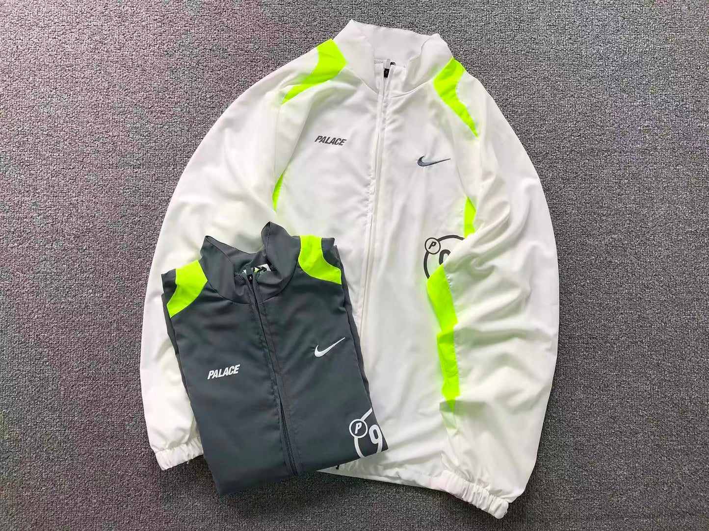 Campera Palace x Nike Total P90 Gris