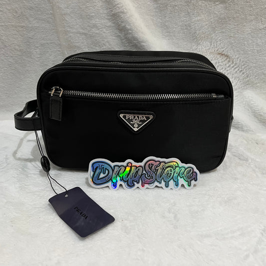 prada-re-nylon-wash-bag-black-Drip Store Argentina