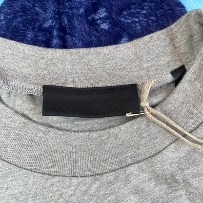 Remera FOG Essentials Arch Logo Gris XL