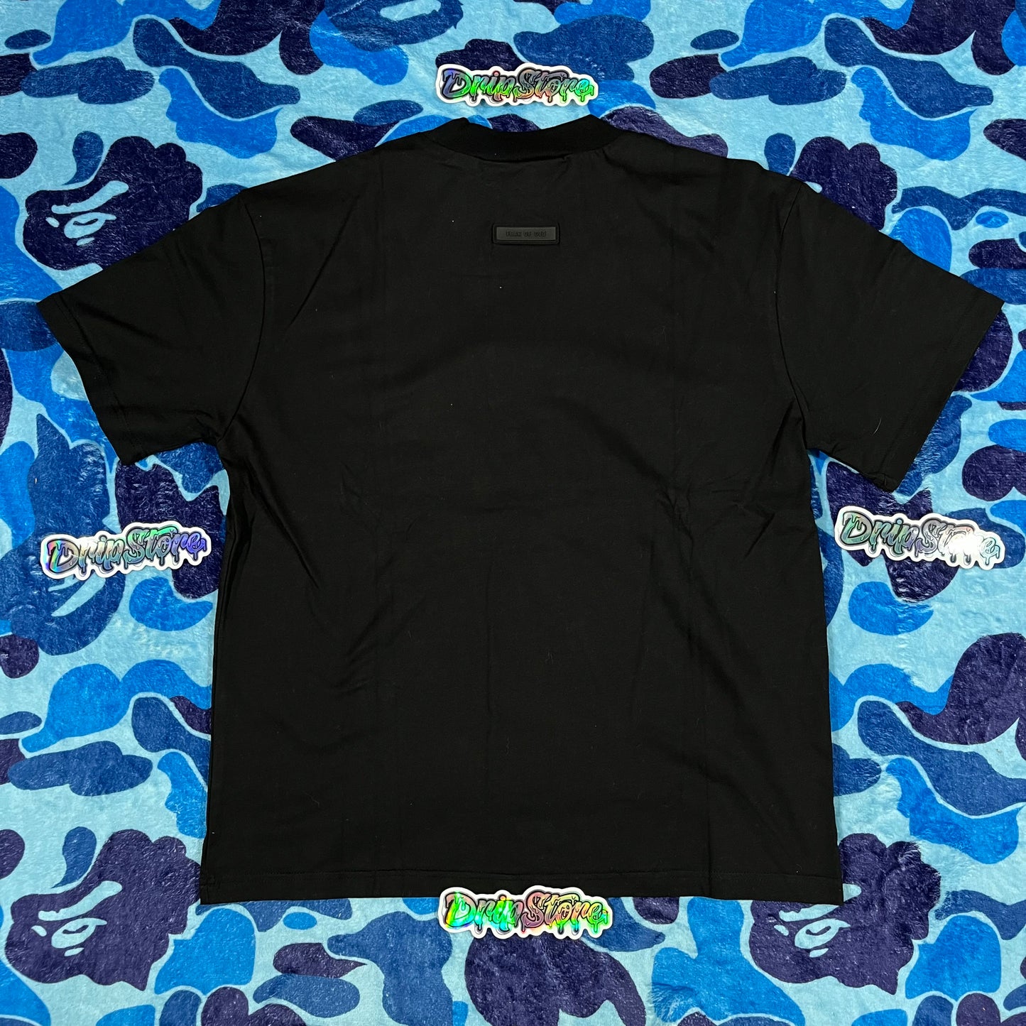 Remera FOG Essentials Small Logo M