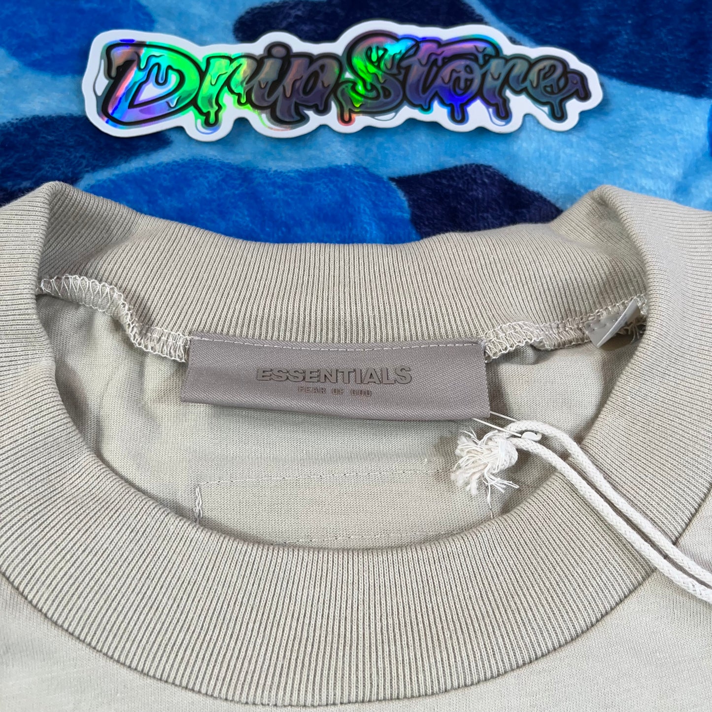 Remera FOG Essentials Wheat M