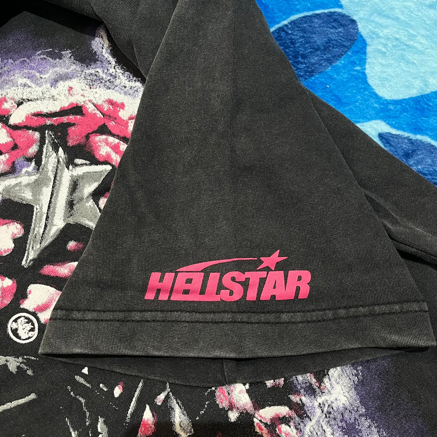 Remera Hellstar Powered By The Star M
