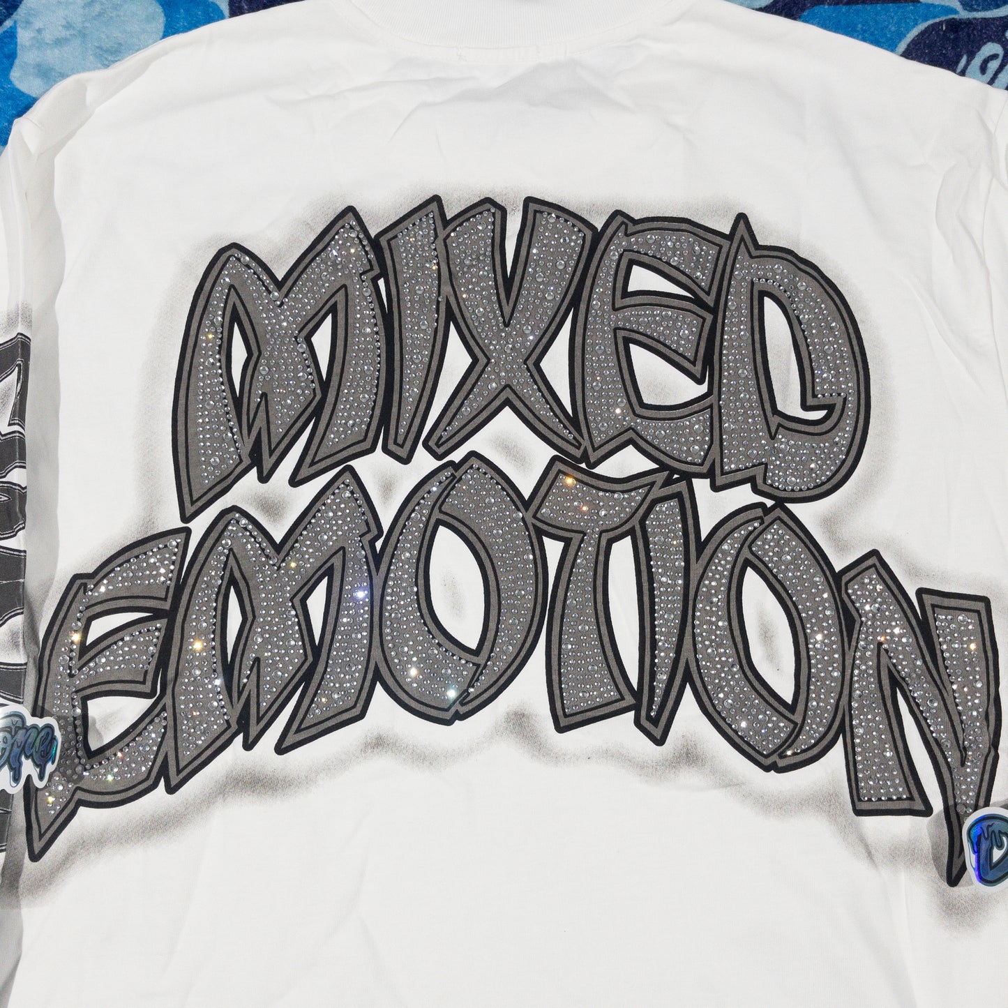 Remera Mixed Emotion Resurrection Blanca L