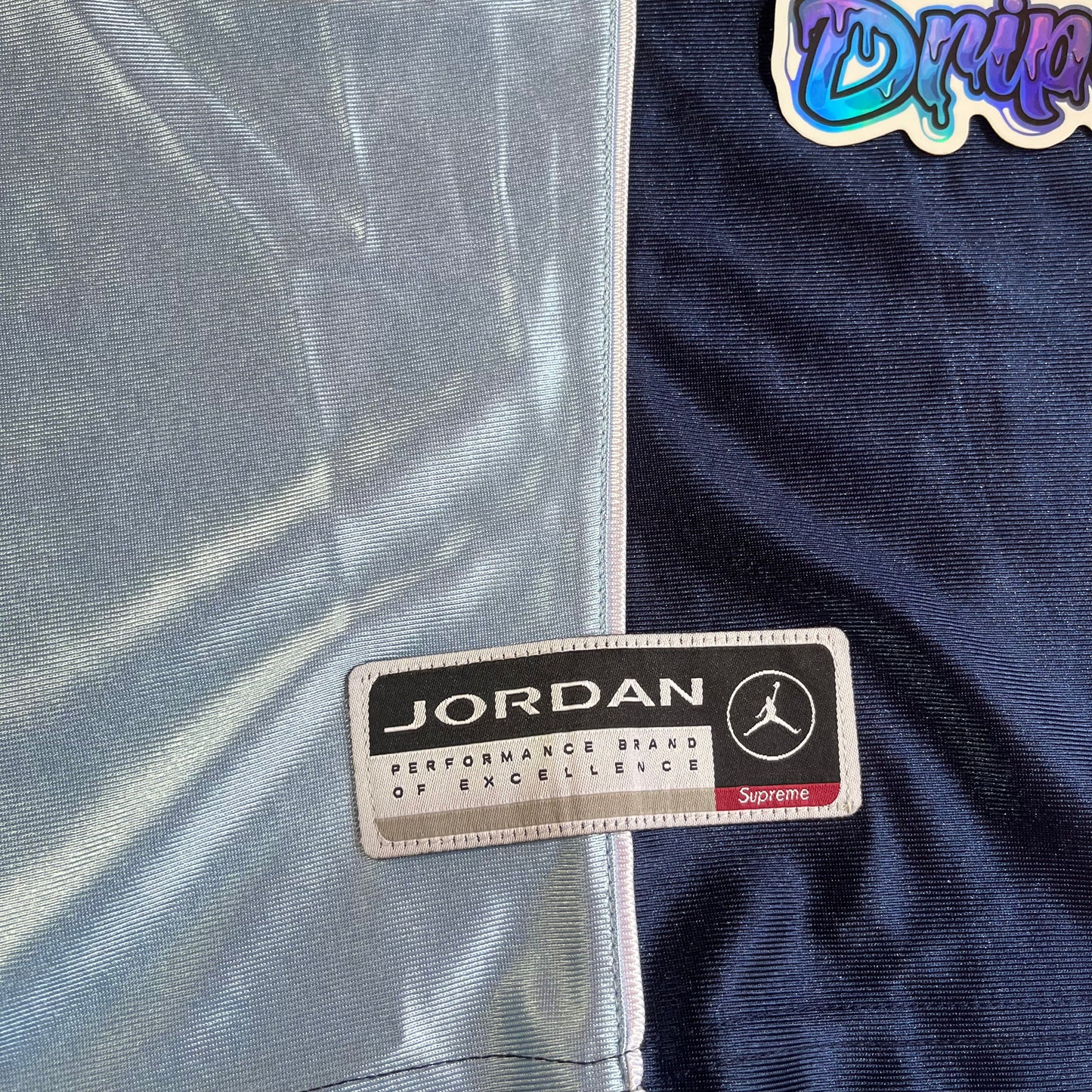 Remera Supreme Jordan Warm Up Celeste