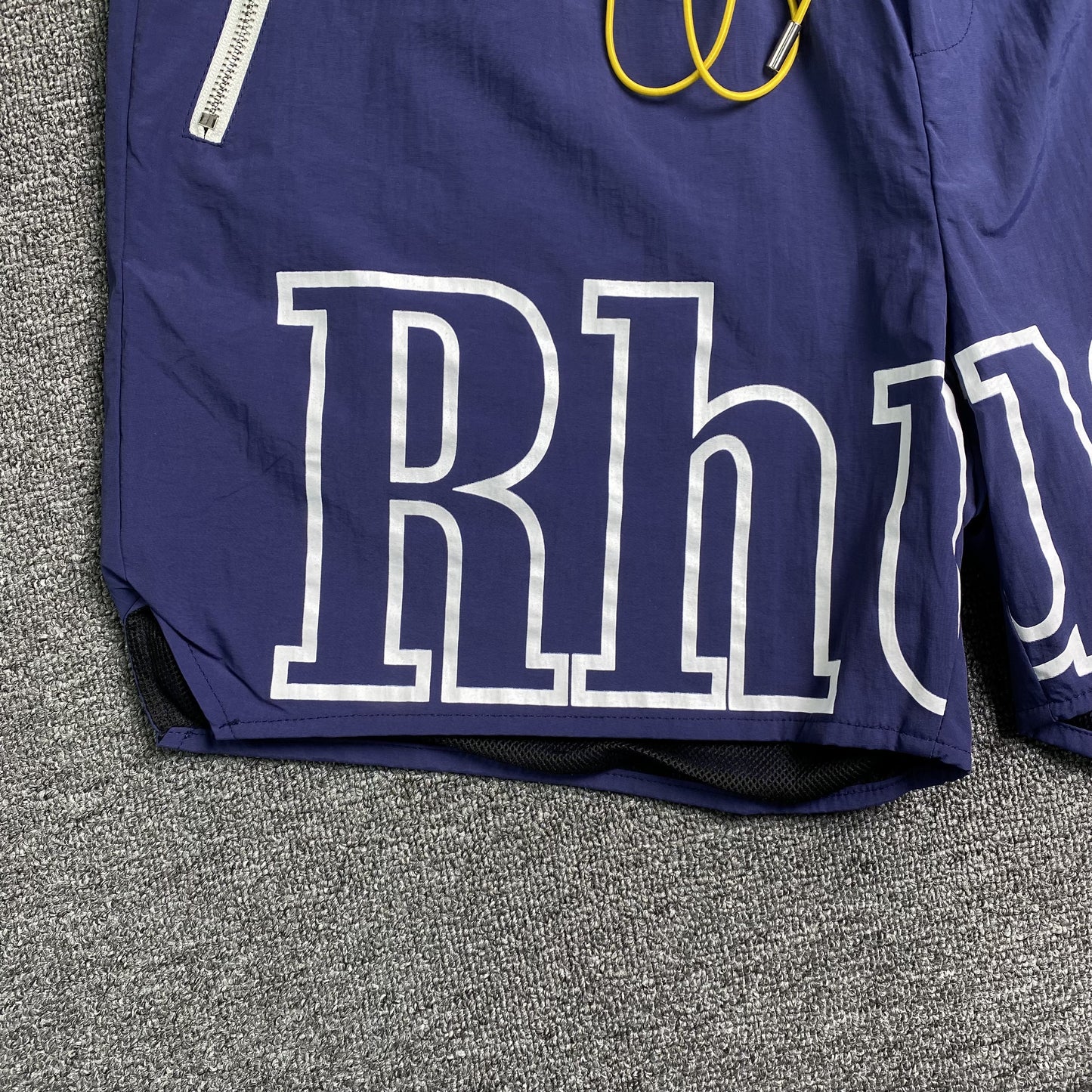 rhude-rh-logo-shorts-blue-navy-3-Drip Store Argentina