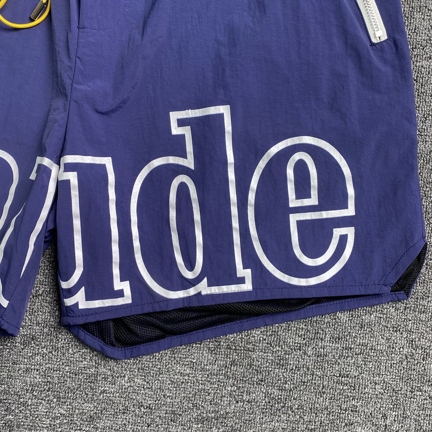 rhude-rh-logo-shorts-blue-navy-4-Drip Store Argentina