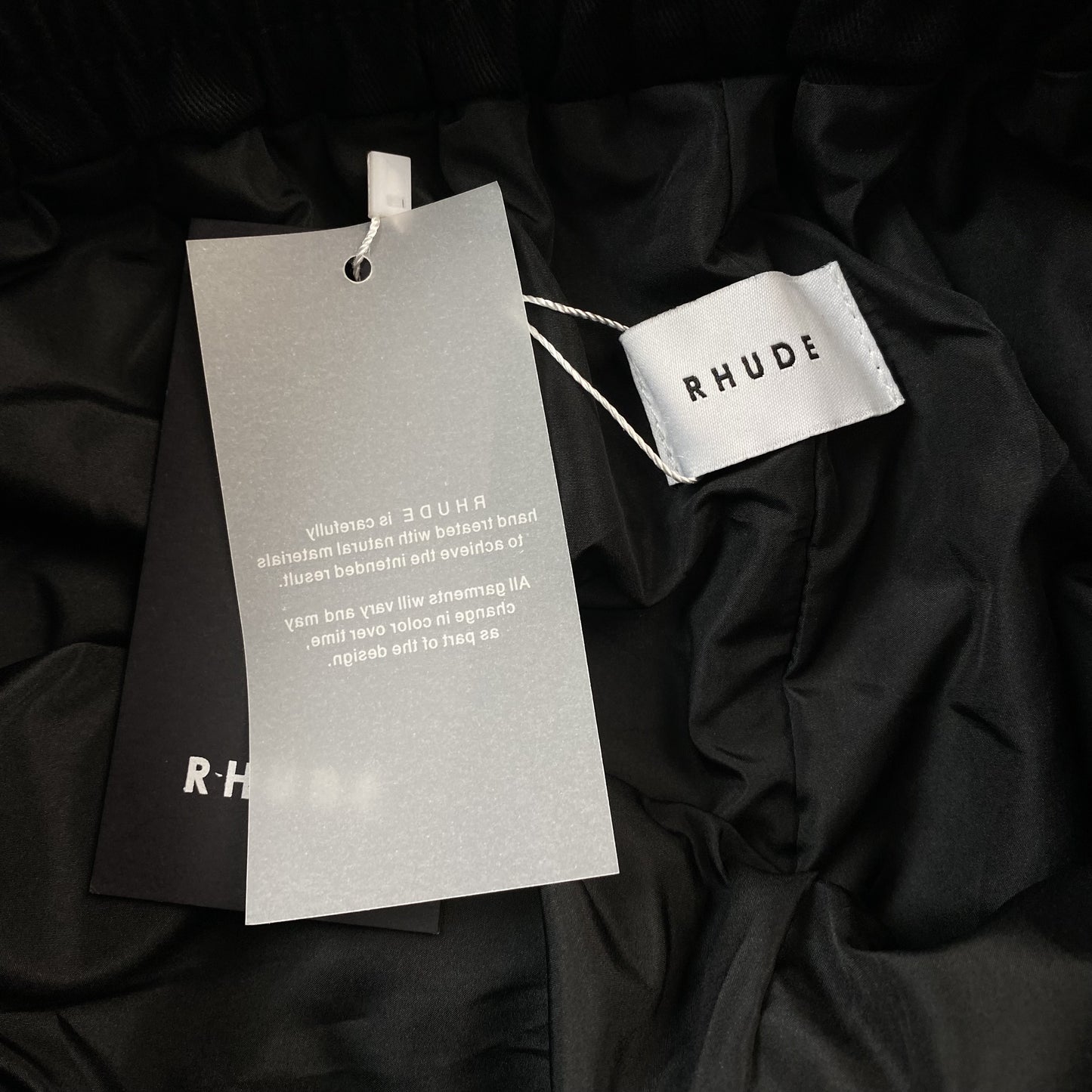 rhude-shorts-black-9_9eac5599-Drip Store Argentina