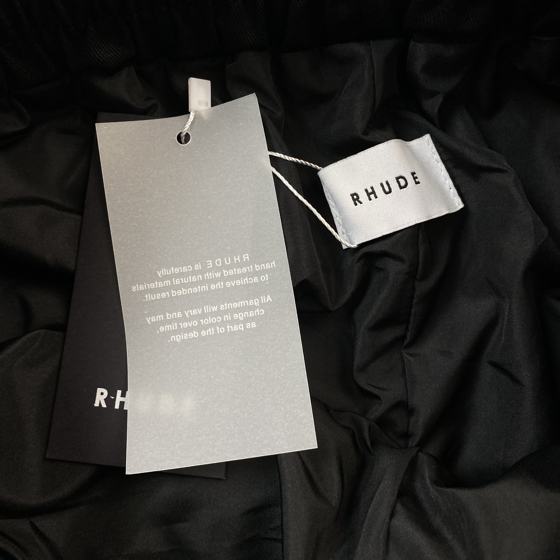 rhude-shorts-black-9_9eac5599-Drip Store Argentina