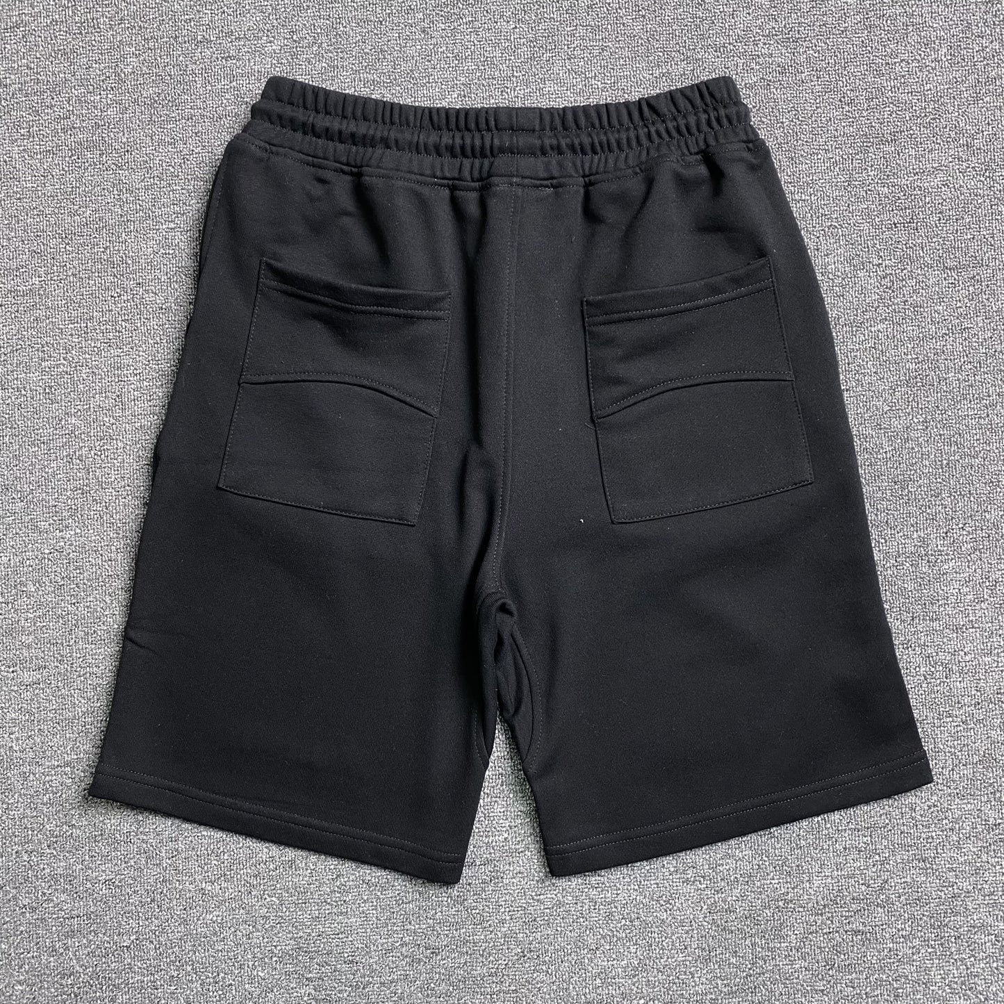 rhude-x-mclaren-shorts-black-2_81b78a37-Drip Store Argentina